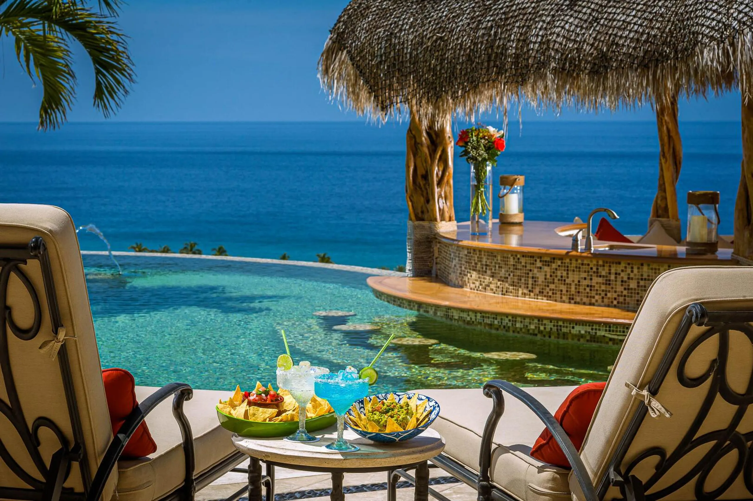 Upscale Villa with Infinity Pool, Resort-like Amenities and Panoramic Ocean Views in Fundadores — photograph 6