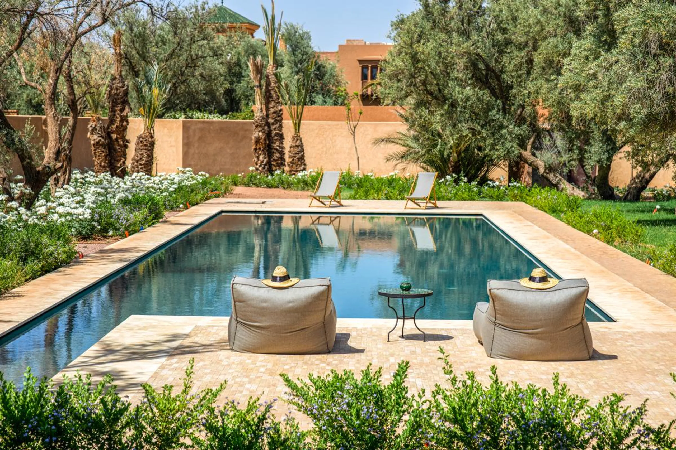 Deluxe Marrakech Villa with Private Pool and Garden Views — photograph 2