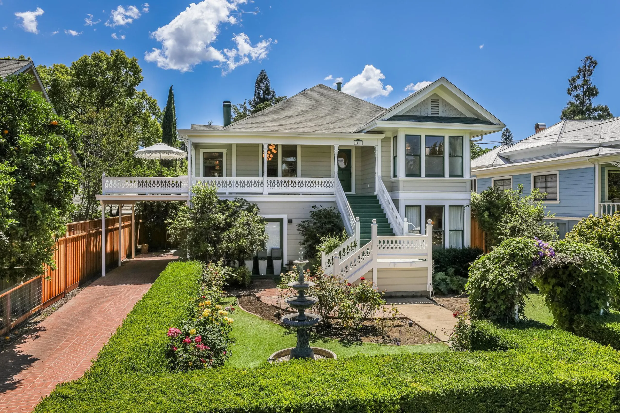 Charming Napa Luxury Vacation Home with Swimming Pool and Great Location, Napa Sonoma