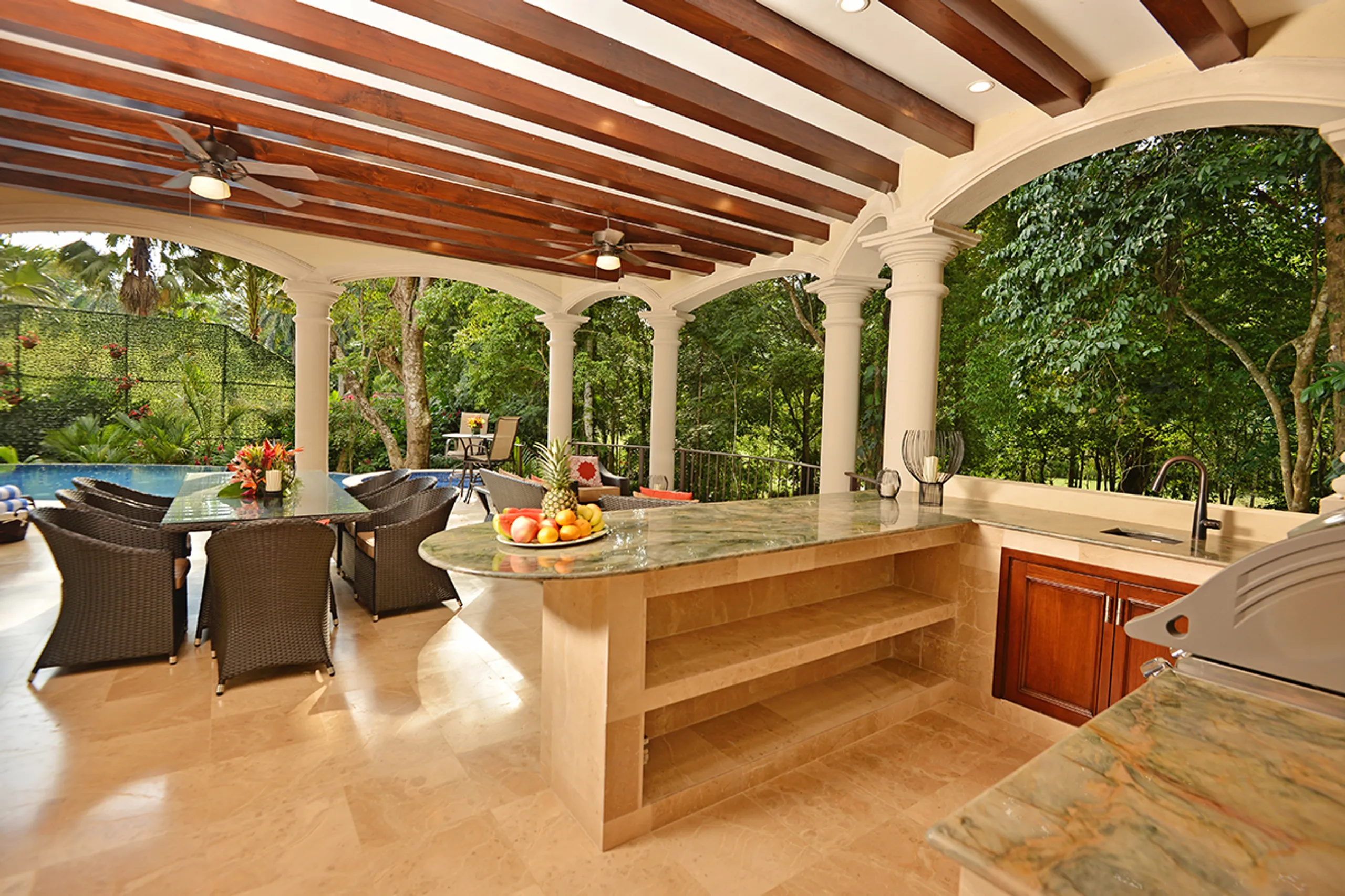 Serene Rainforest Villa with Private Pool and Beach Club Access — photograph 10