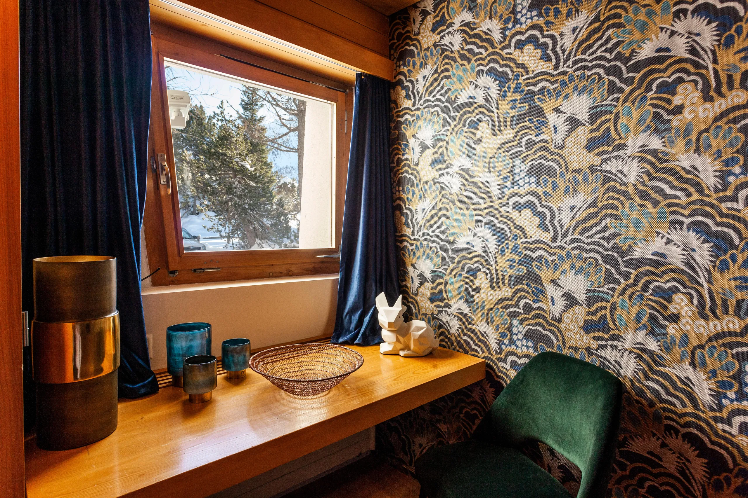 Unique Calming Chalet with Stunning Mountain Views of the Swiss Alps — photograph 12
