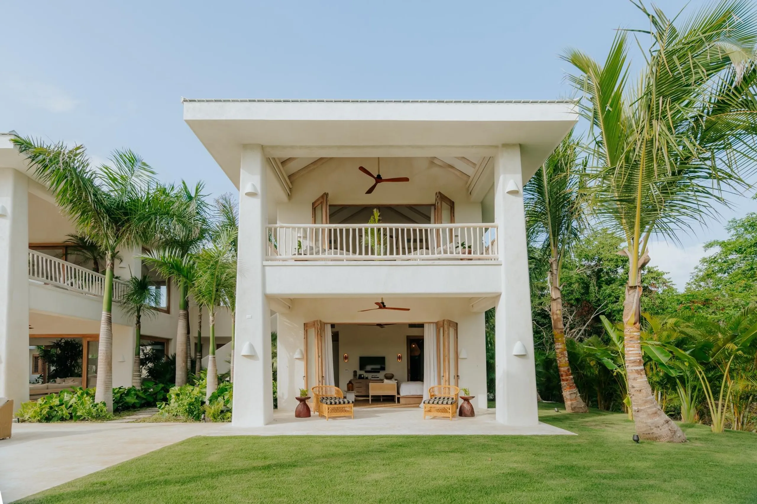 Enchanting Punta Cana Villa with Private Pool — photograph 2