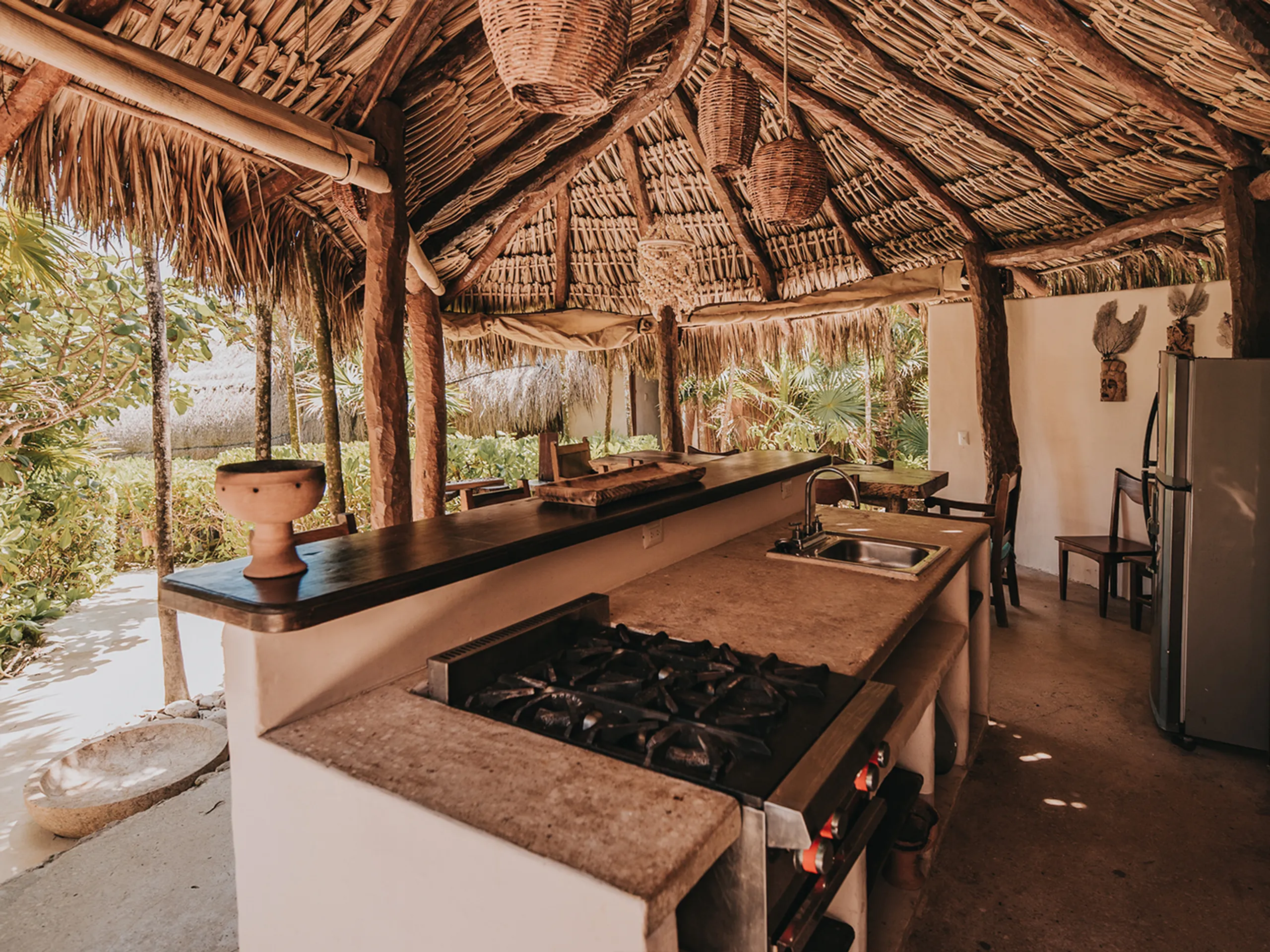 Tranquil Tulum Villa with Invigorating Pool — photograph 5