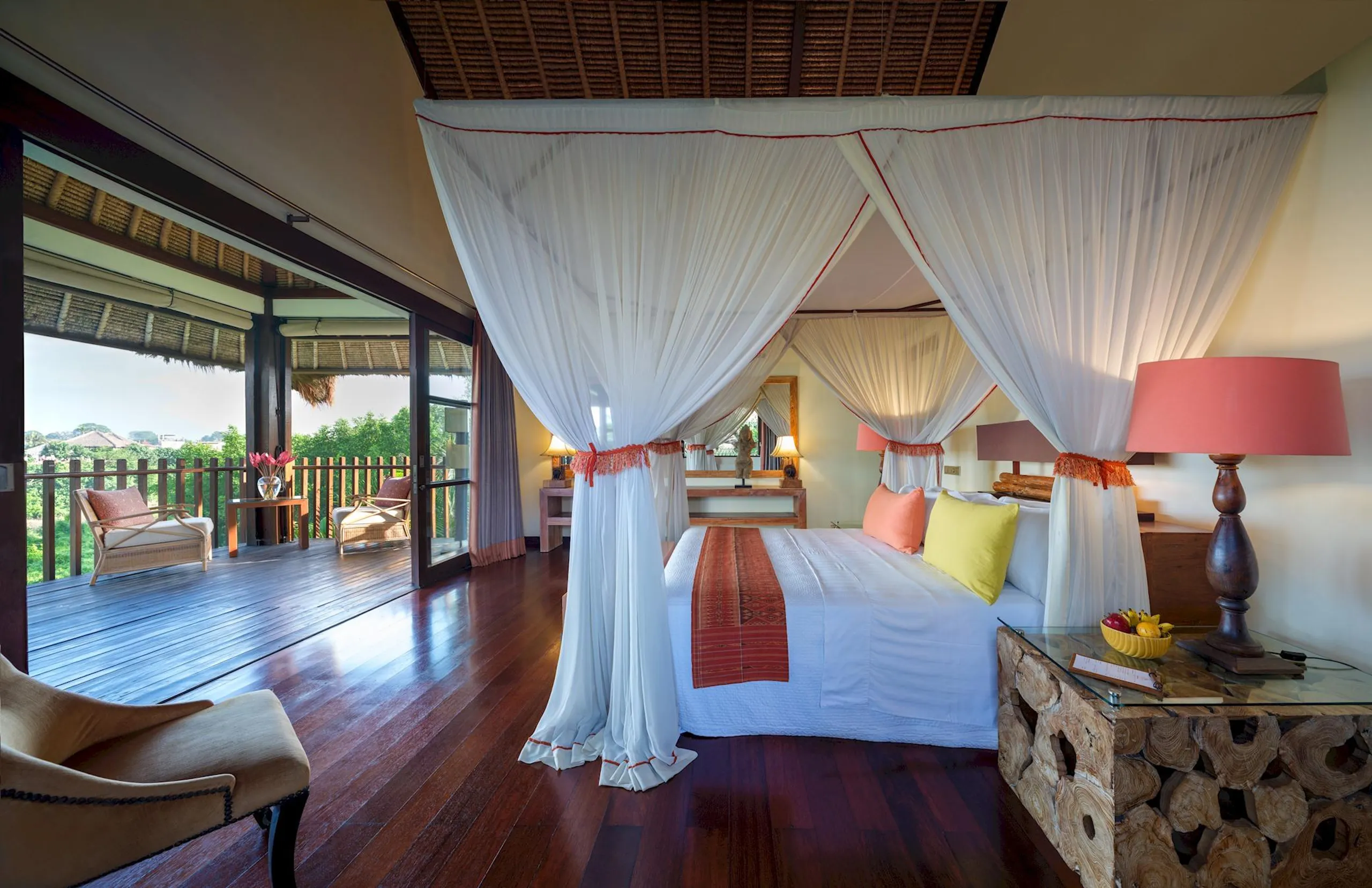 Elegant Seaview Villa with Invigorating Pool — photograph 9