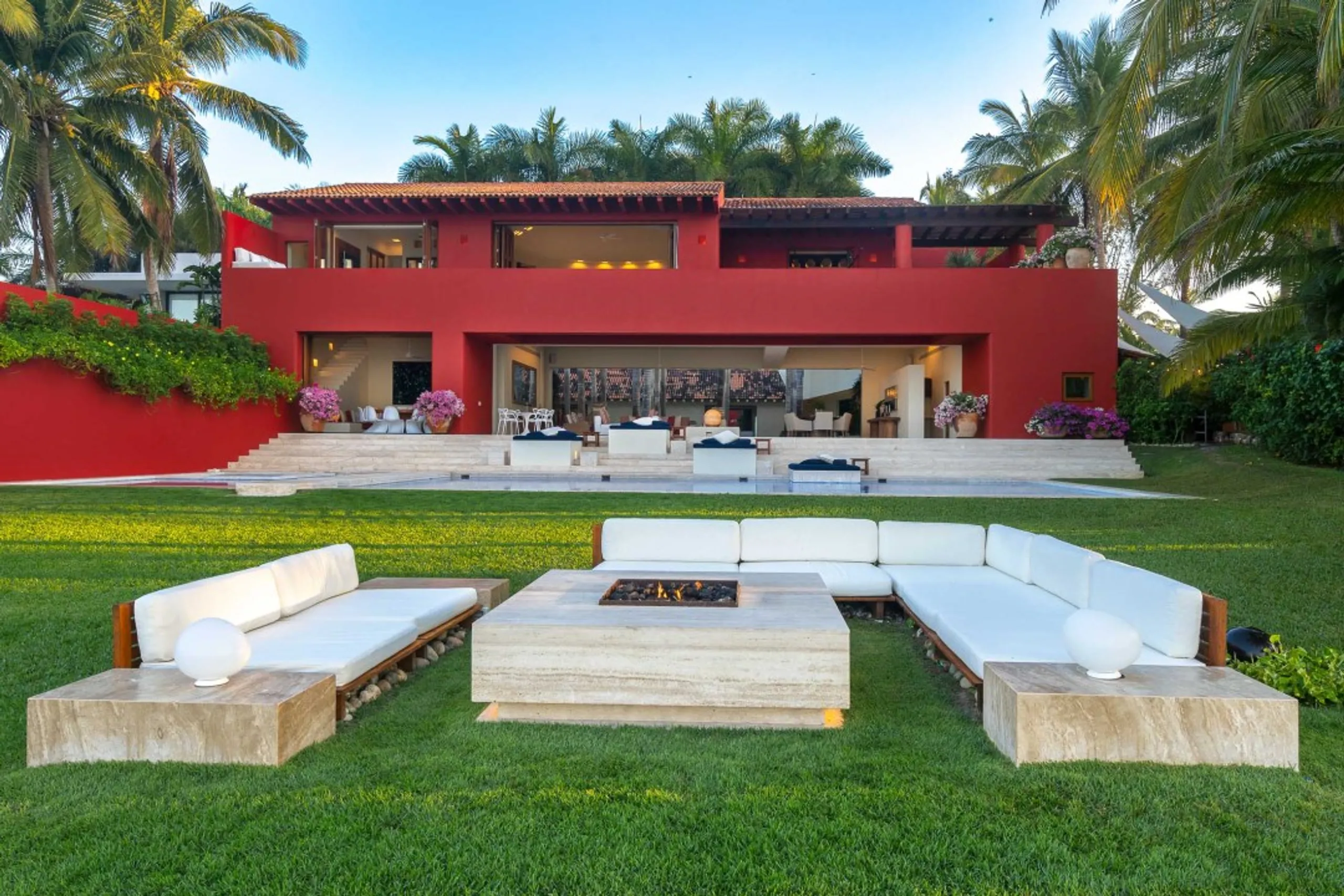 Opulent Oceanfront Villa in Punta Mita with Infinity Pool and Private Beach, Punta Mita