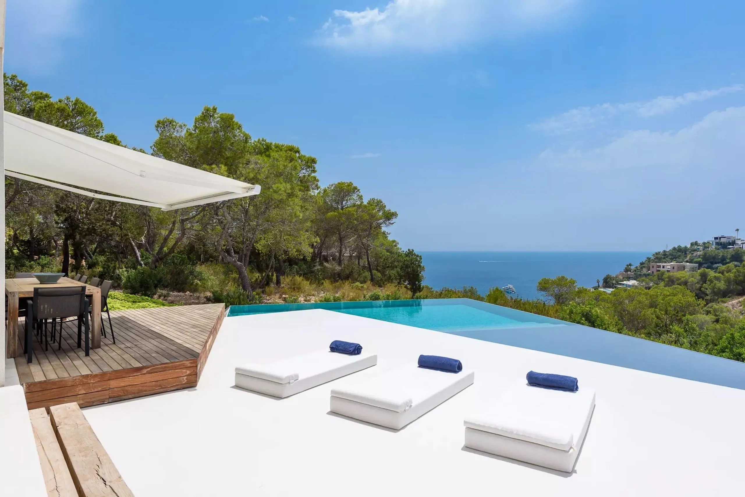 Ibizan Ocean View Estate with Infinity Edge Pool — photograph 2