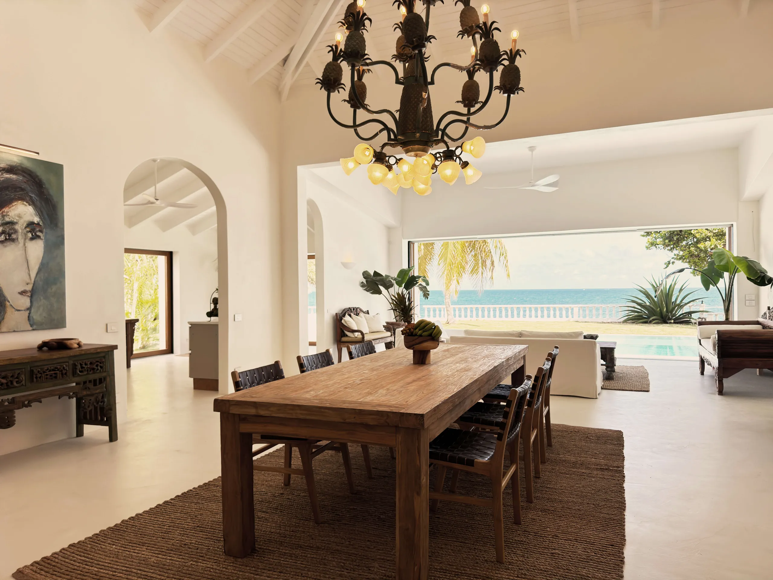 Waterfront Luxury Villa with Private Infinity Pool, Private Dock and Sea Access — photograph 12