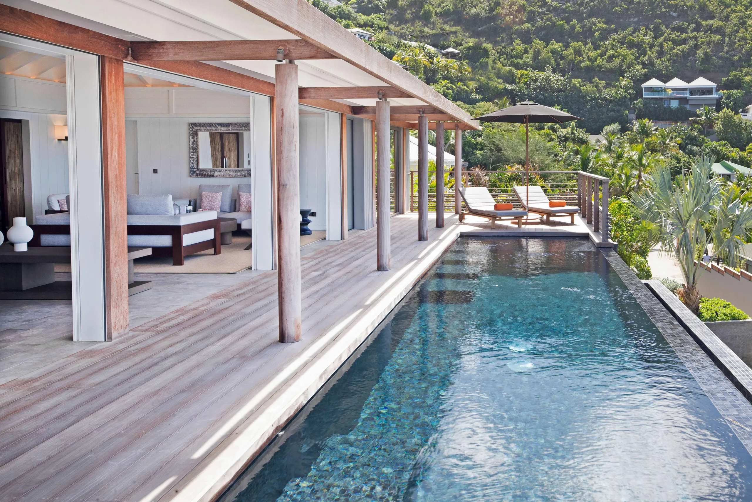 Captivating Idyllic Holiday Villa with Private Pool in Pointe-Milou — photograph 2