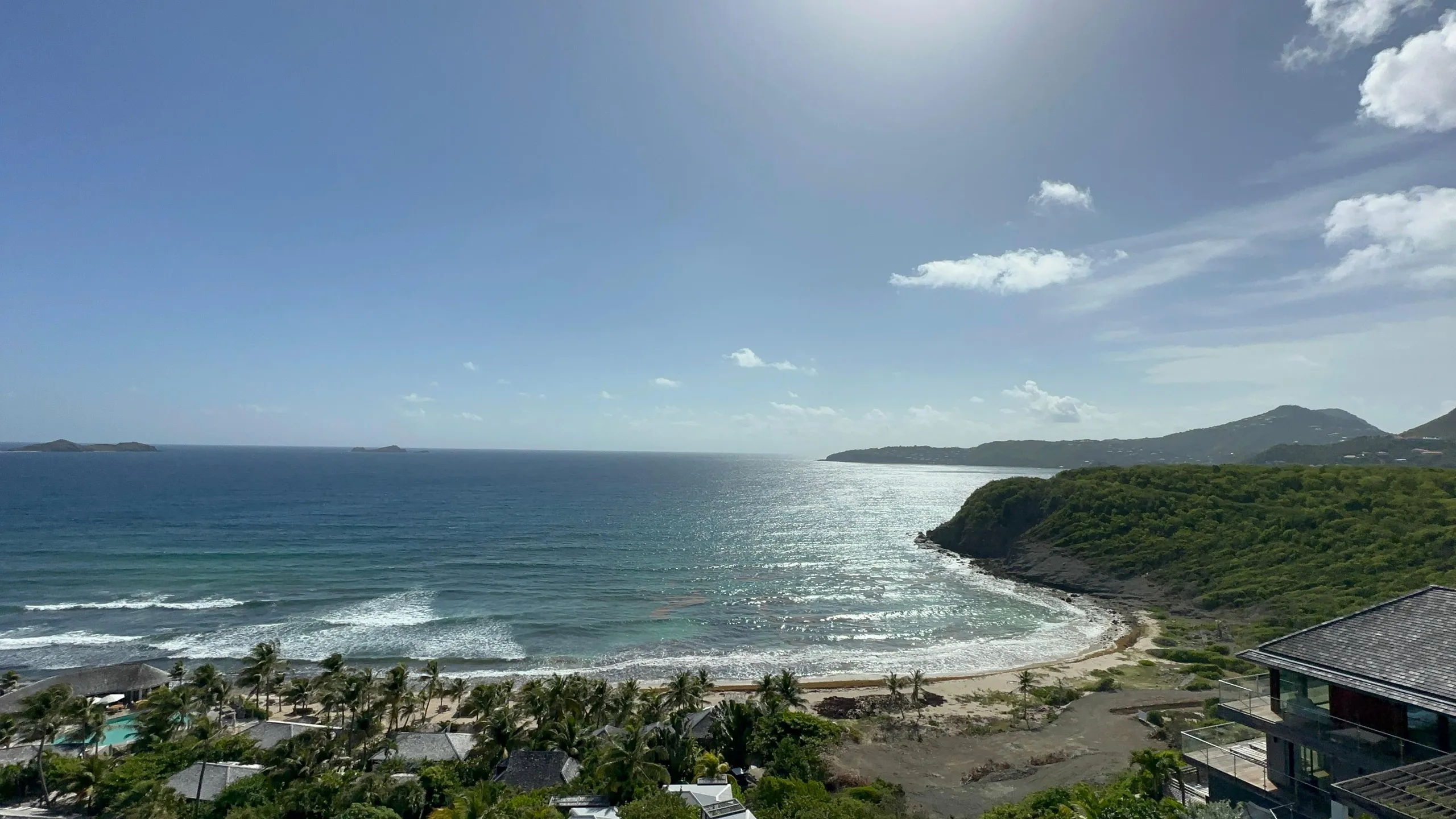 Lavish Anse des Cayes Villa with Private Pool and Stunning Views — photograph 6
