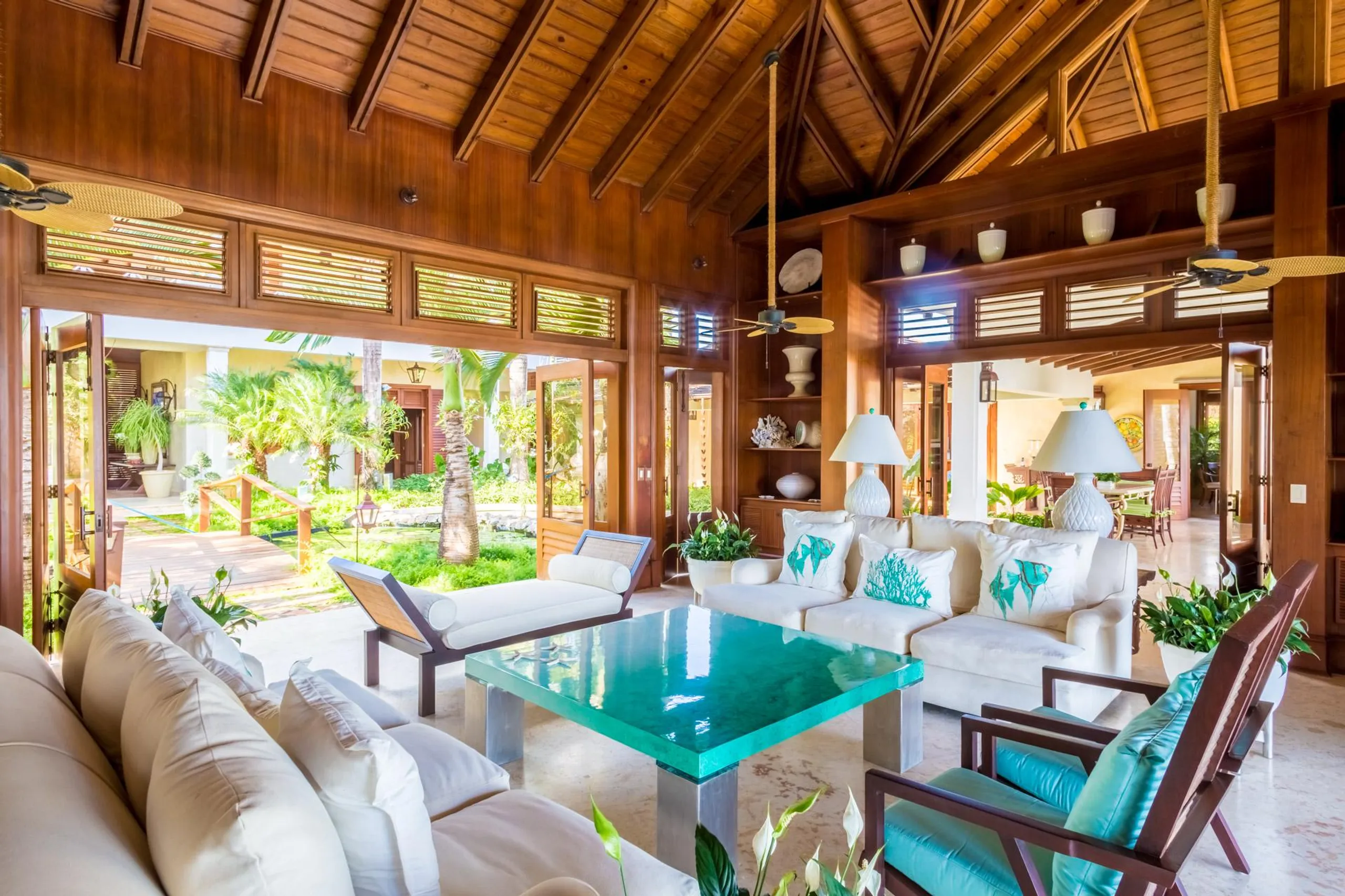Sumptuous Casa de Campo Retreat with Marina and Caribbean Sea Views — photograph 7