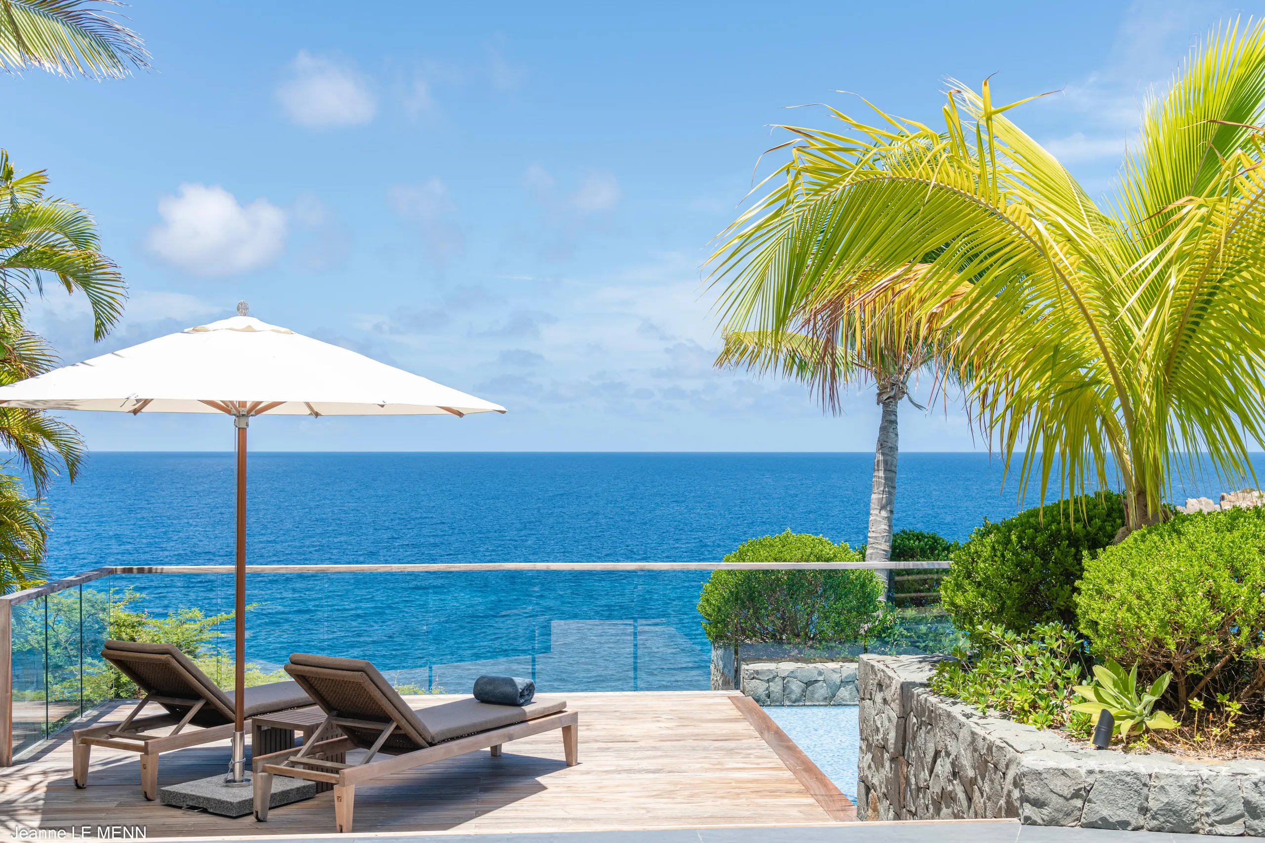 Splendid Gustavia Estate with Infinity Pool and Walks to Beach — photograph 4