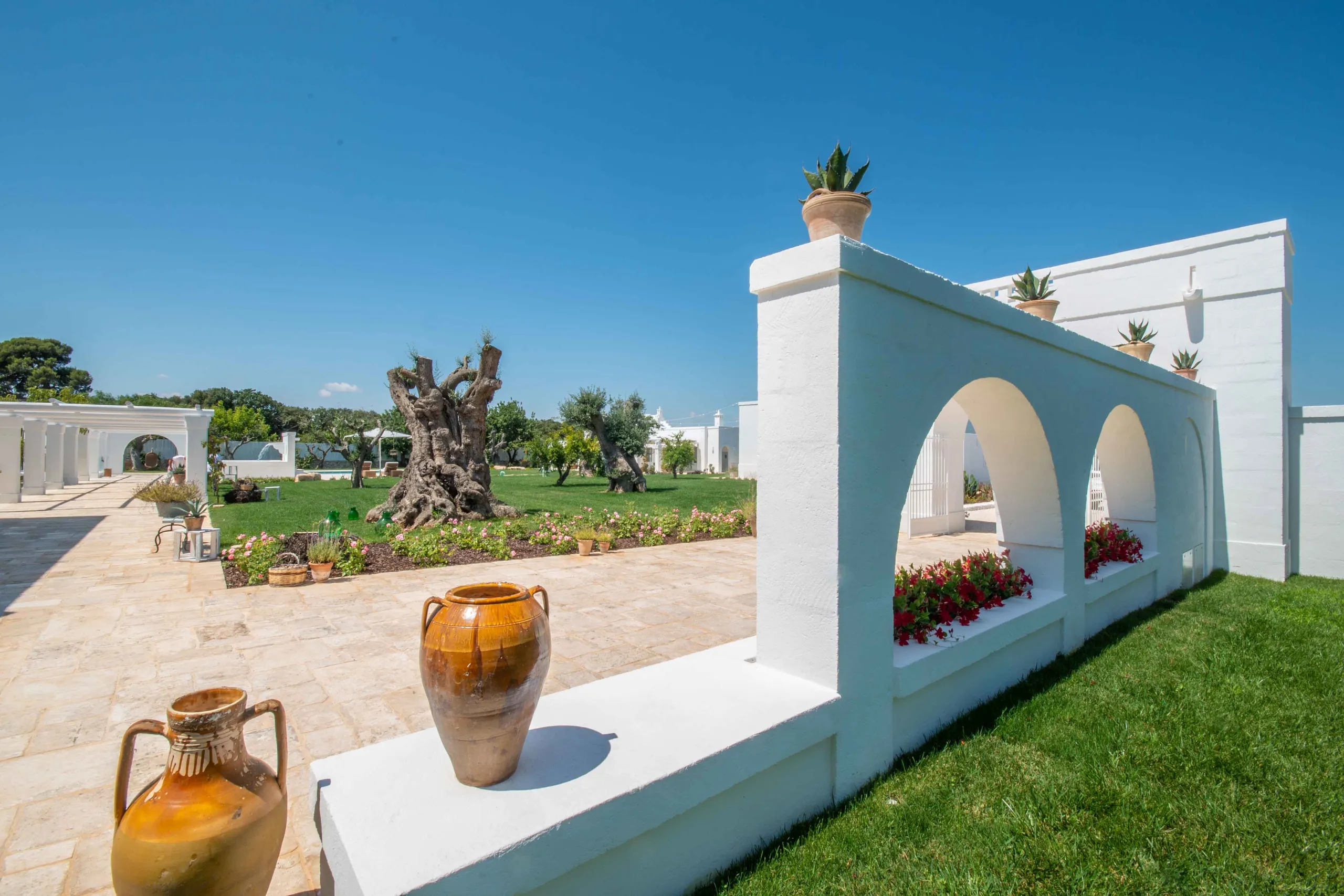 Experience Timeless Luxury: Rent a 19th Century Masseria in Polignano a Mare for Your Dream Holiday in Puglia — photograph 8