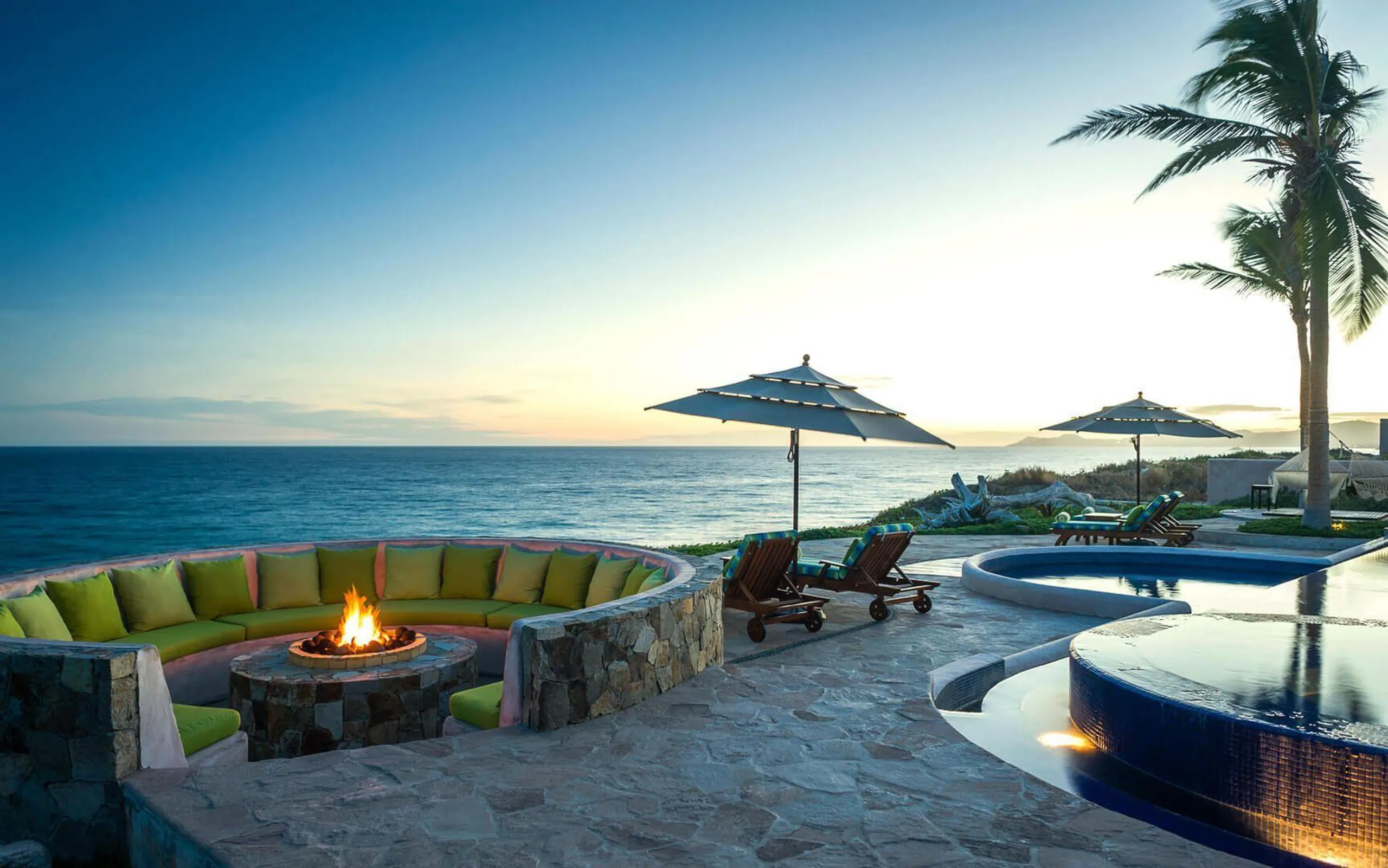 Puerto Los Cabos Architectural Estate with Infinity Pool and Sweeping Ocean Views — photograph 9