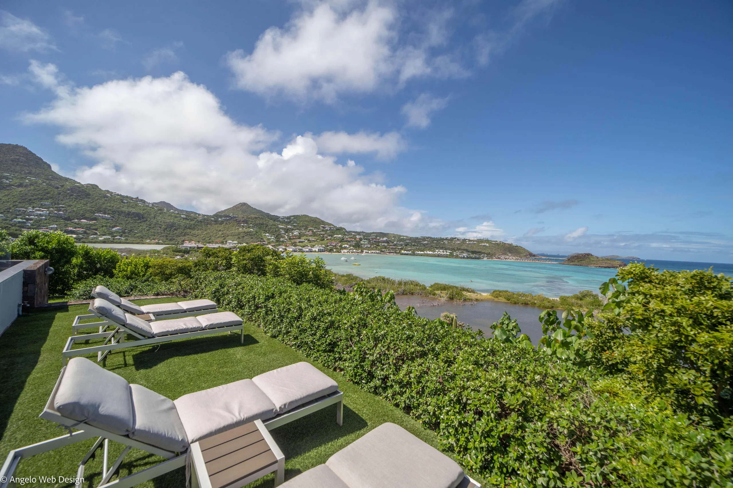 Breathtaking Ocean View Oasis with Infinity Pool and Stunning Ocean Views — photograph 9