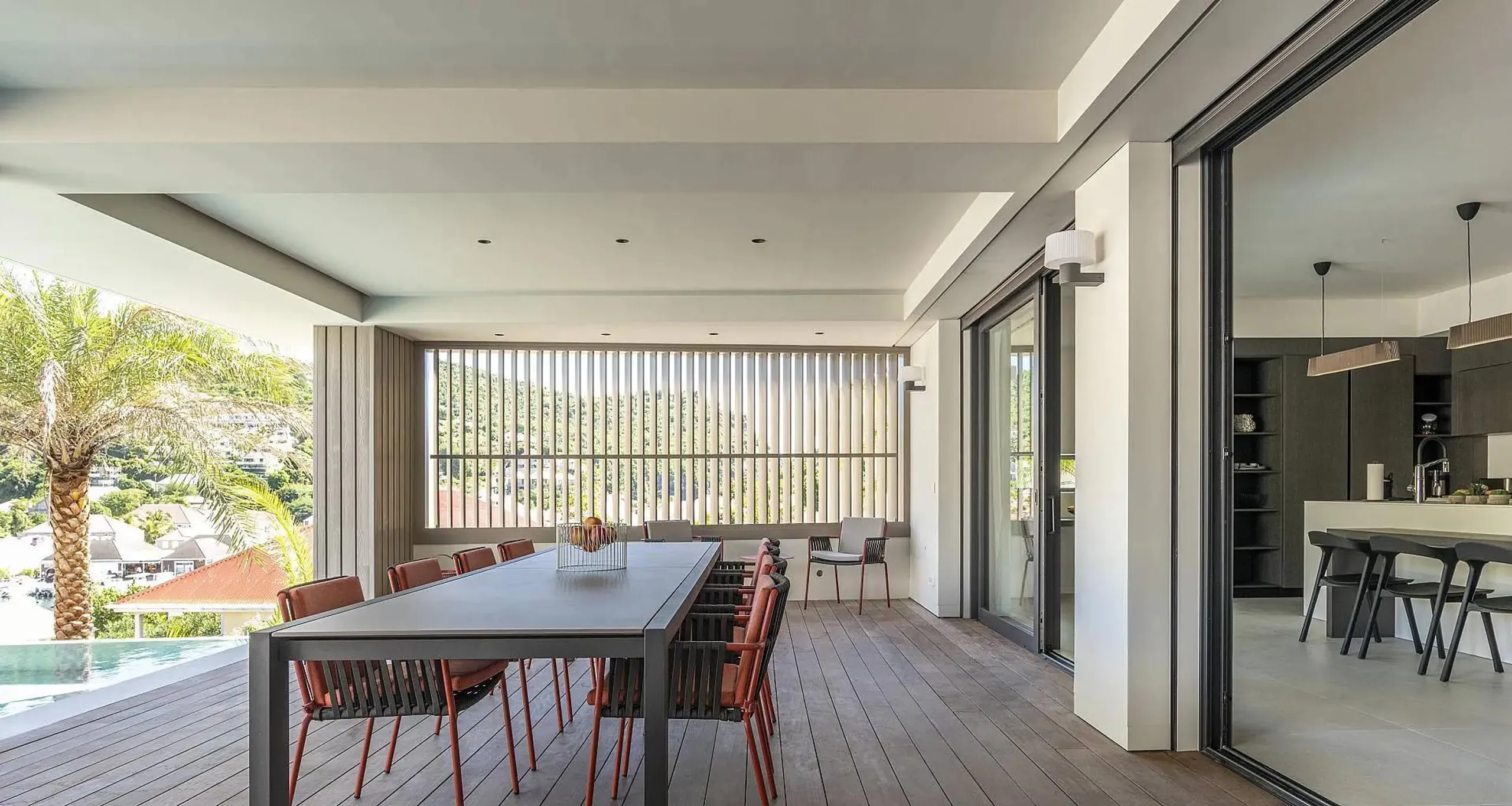 Sophisticated design in the heart of Gustiva. with Private Pool and Stunning Views — photograph 5