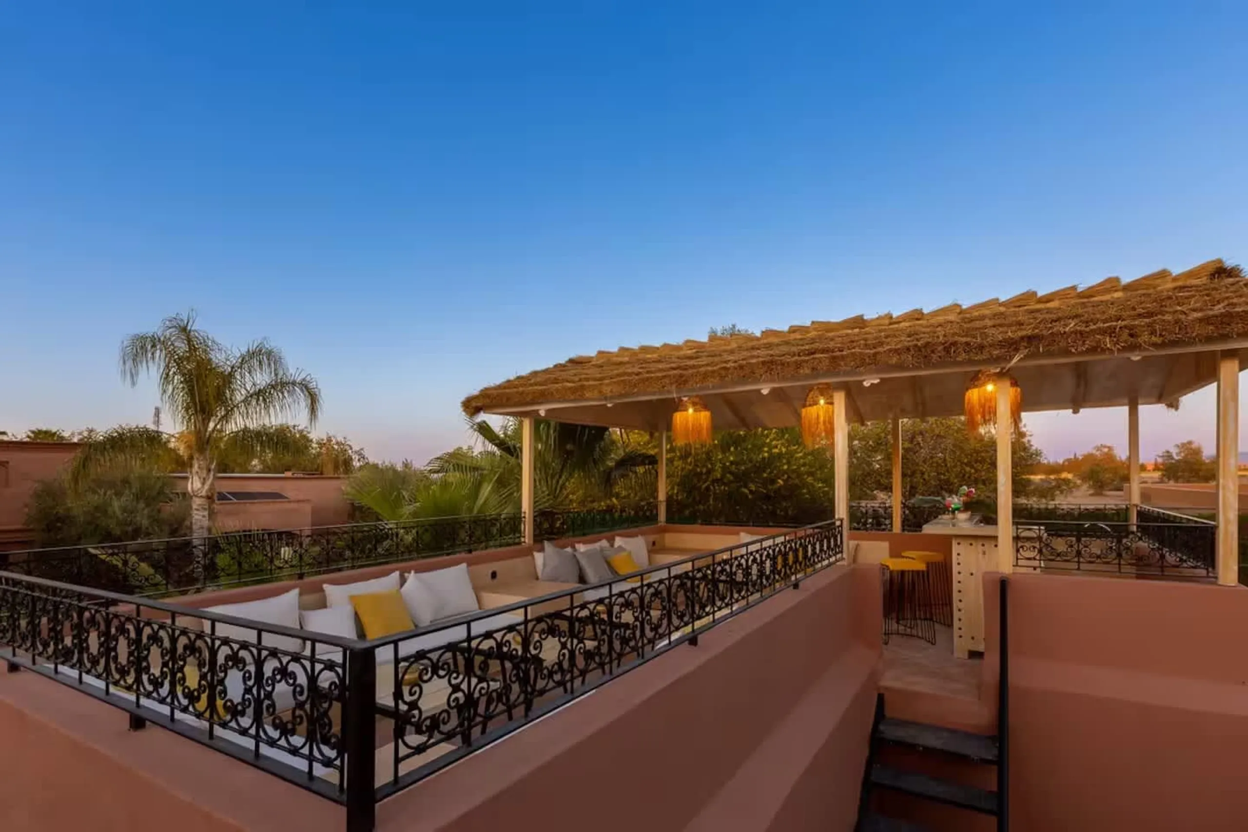 Lavish Marrakech Estate with Private Pool, Sauna and Sports Activities — photograph 11